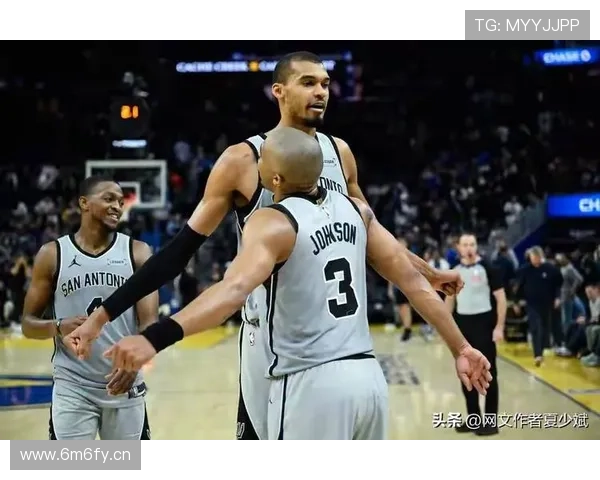 文班卡狂飙福克斯爆发马刺晋级